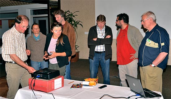 Angeregte Gespräche auch noch nach Ende der Veranstaltung