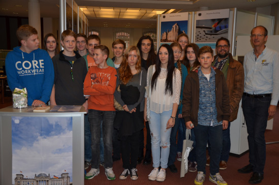 Helene Lange Schule, Kl. 9a mit Lehrer Hermann Schepers