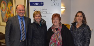 V.l.n.r.: Thomas Breidenbach (Geschäftsführer Josef Stift), Maria Klein-Schmeink (MdB), Marlis Düssmann, Bettina Pinzon-Assis