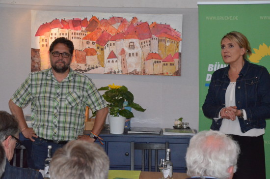 Simone und ich plädieren für eine solidarische Gemeinschaft Europas und wir beiden warnen vor nationalistischen Tendenzen.