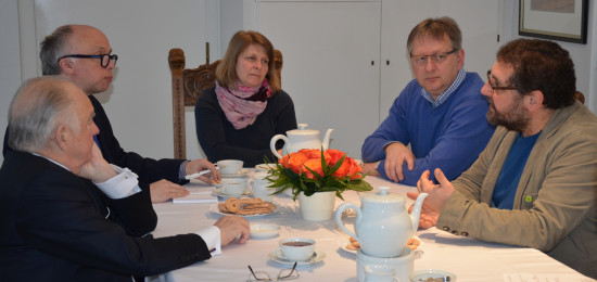 V.l.n.r: Manfred Adrian (Verleger), Maik Michalski (Leiter Lokales), ?, Peter Sokolowski, ich