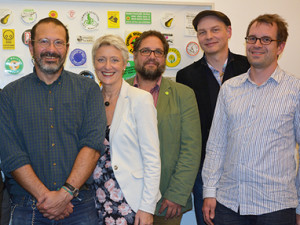 Greenpeace-Aktivisten besuchen Fraktion