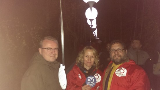 V.l.n.r.: Jochen Gertjejanssen, Steffi Lemke, und der Peter