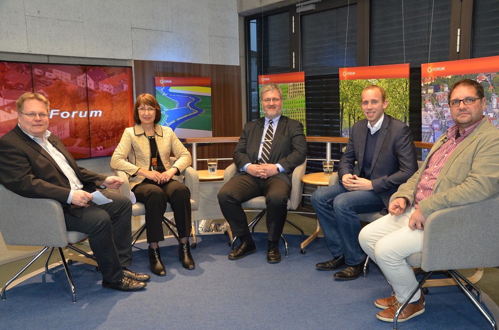 Die Abgeordneten v.l.: Barbara Woltmann (CDU), Stephan Albani (CDU), Dennis Rhode (SPD) und Peter Meiwald (Bündnis 90/DIE GRÜNEN) 141118 Oeins02